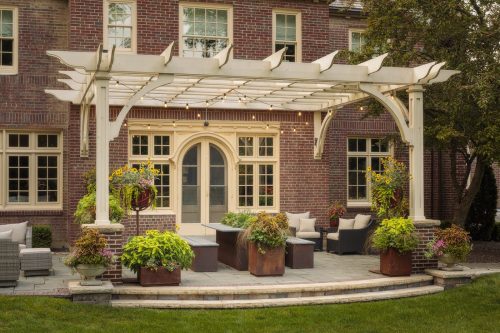 7 Structure-pergola over patio_Proven Winners