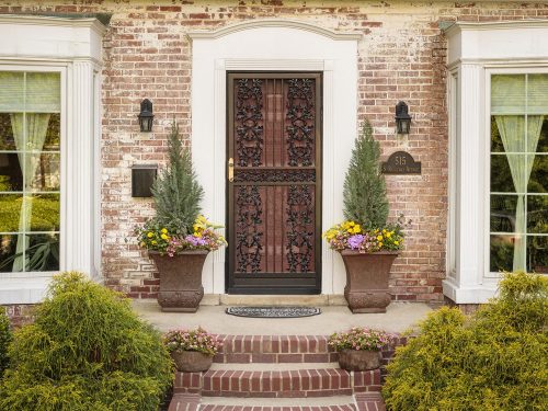 Spring porch pots_Proven Winners Spring porch pots_Proven Winners